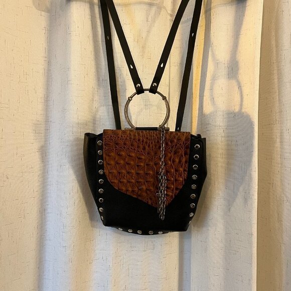 NWOT Aleja Avila BELLA Hand Made genuine leather Bag convertable style AUTHENTIC - Picture 1 of 7